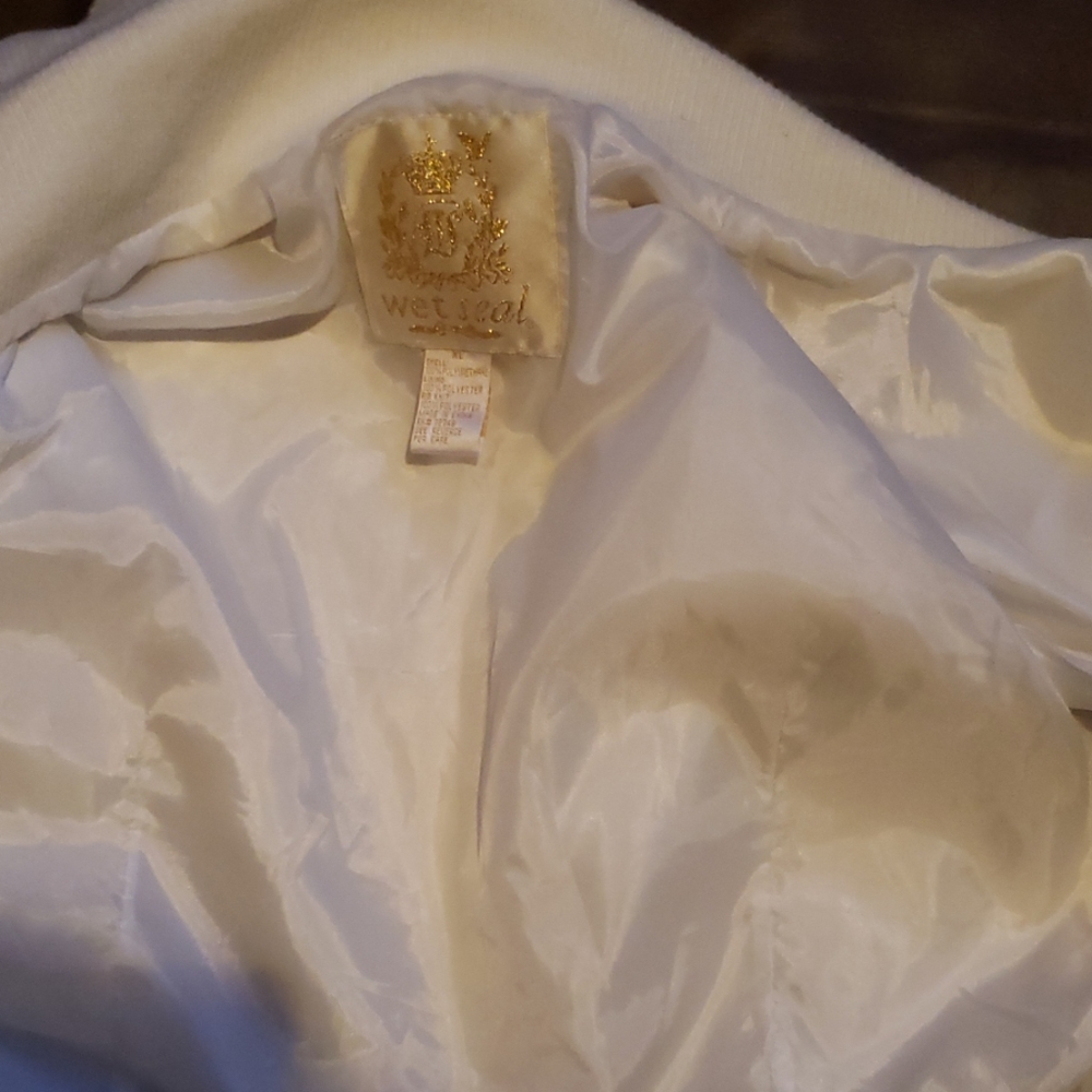 Jacket - Picture 3 of 3